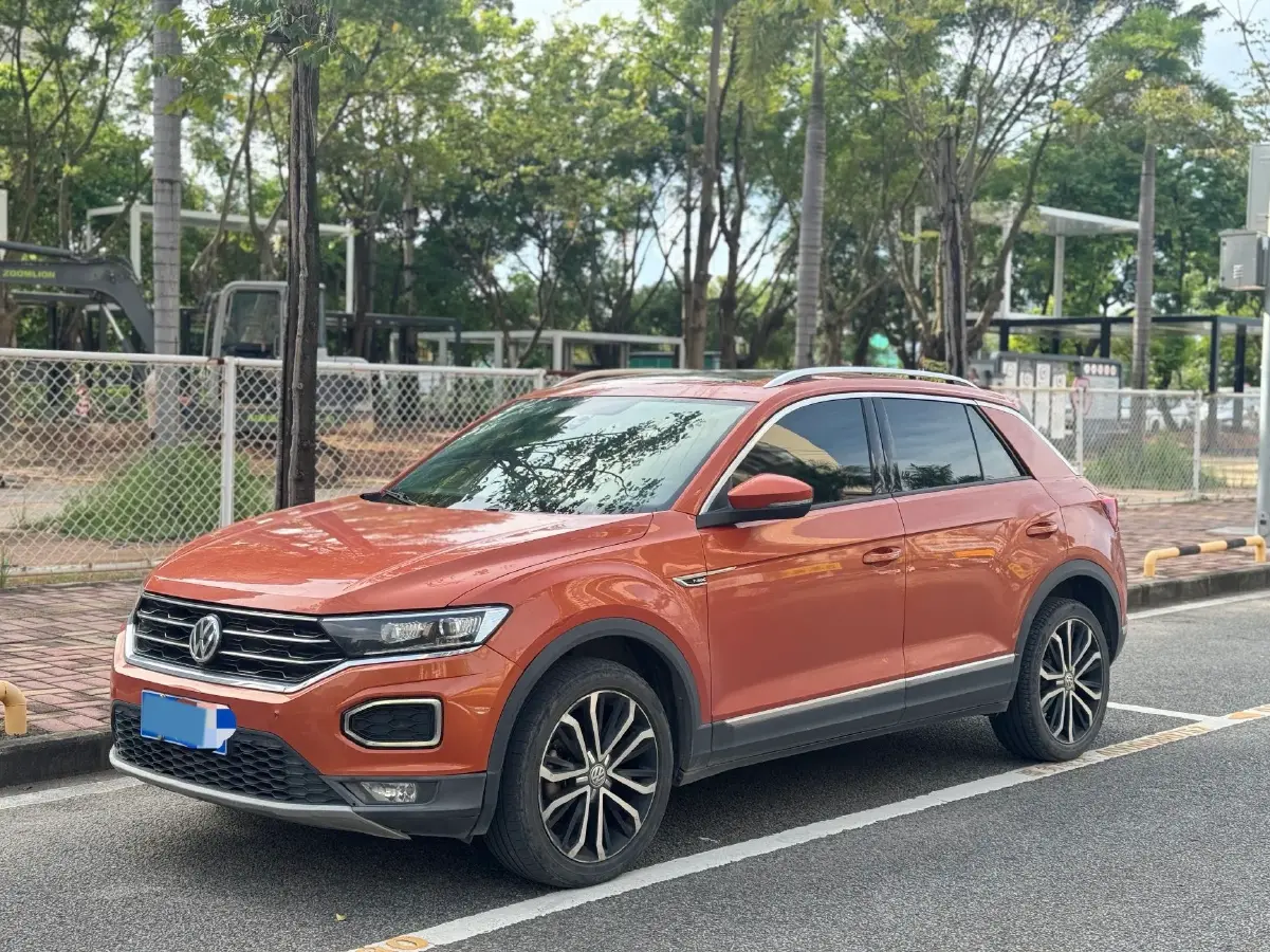 2018 Volkswagen T-Roc 1.4T 150HP L4 7DCT