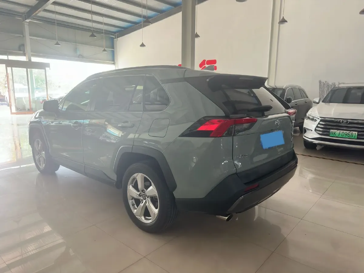 2020 Toyota RAV4 2.0L 171HP L4 CVT,autocango,china used car exporter,china ev exporter,chinese used car exporter,chinese used ev exporter