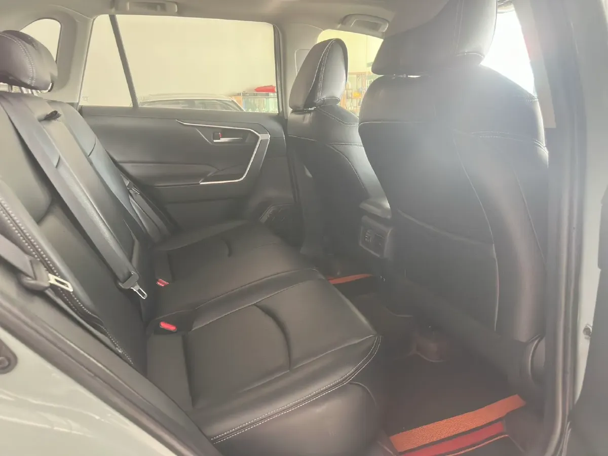 2020 Toyota RAV4 2.0L 171HP L4 CVT,autocango,china used car exporter,china ev exporter,chinese used car exporter,chinese used ev exporter