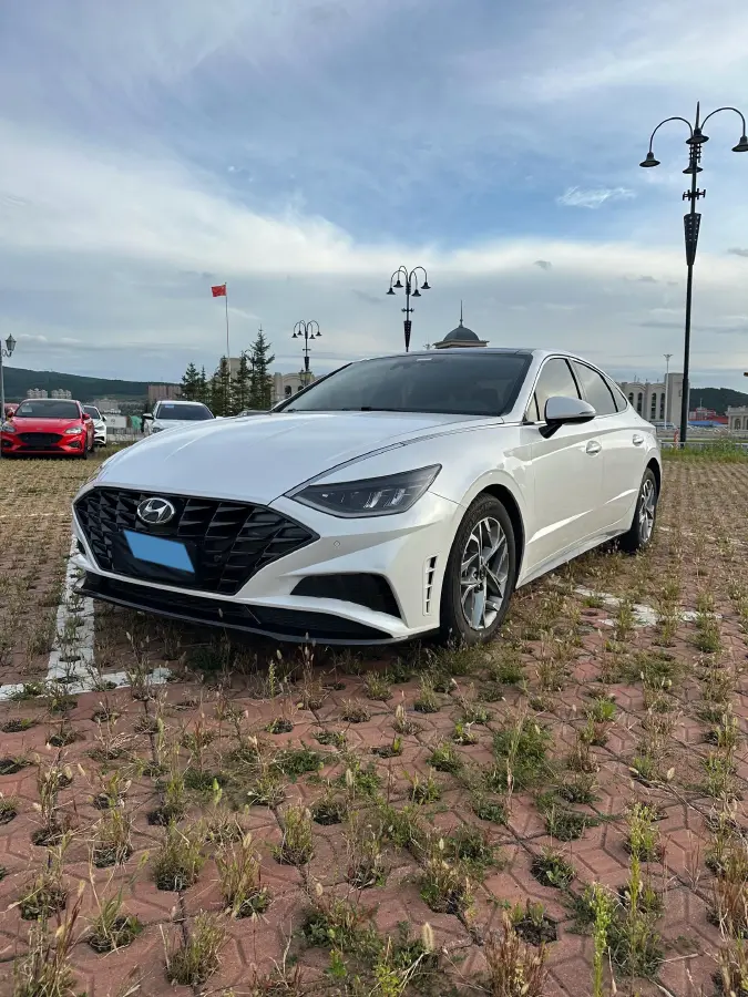 2020 Hyundai Sonata 1.5T 170HP L4 7DCT