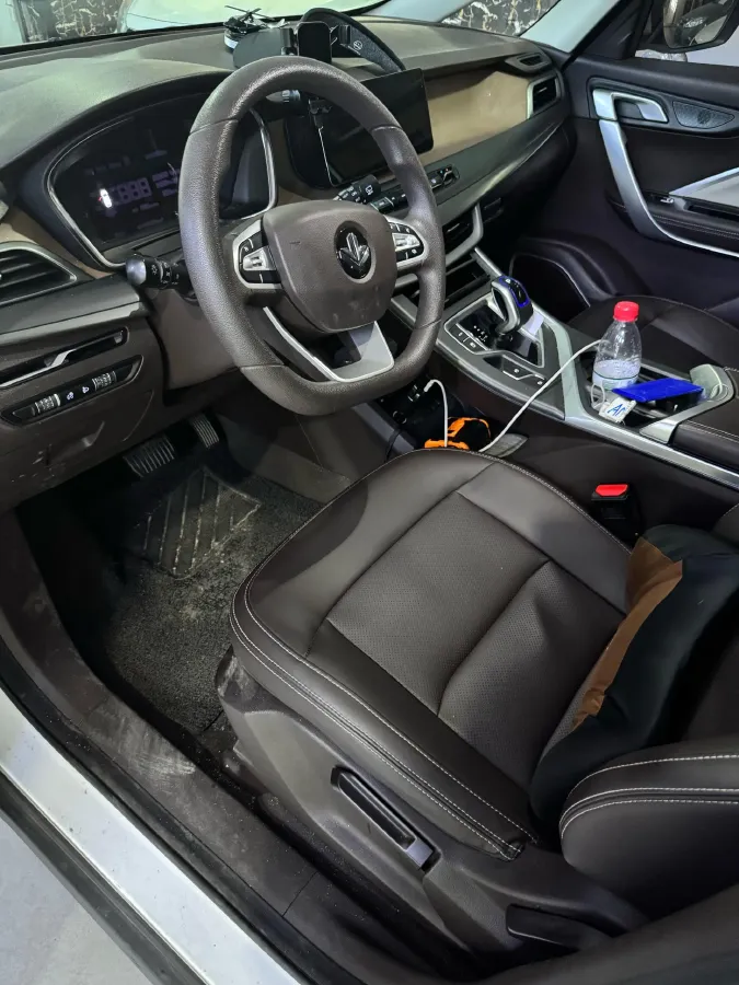 2024 Livan Maple 80v L BEV 68.08KWH,autocango,china used car exporter,china ev exporter,chinese used car exporter,chinese used ev exporter