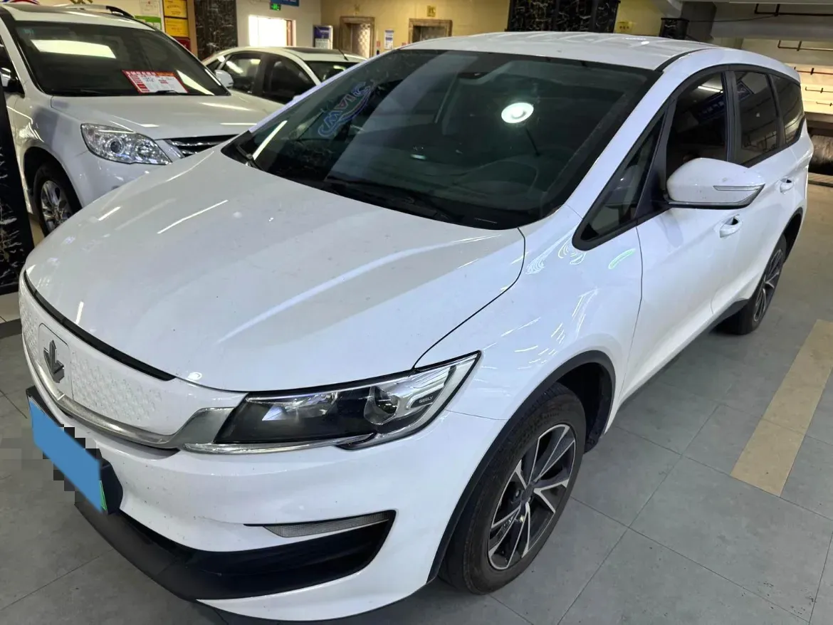 2024 Livan Maple 80v L BEV 68.08KWH,autocango,china used car exporter,china ev exporter,chinese used car exporter,chinese used ev exporter