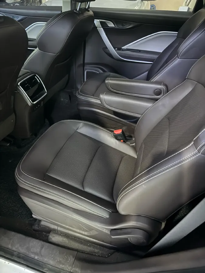 2024 Livan Maple 80v L BEV 68.08KWH,autocango,china used car exporter,china ev exporter,chinese used car exporter,chinese used ev exporter