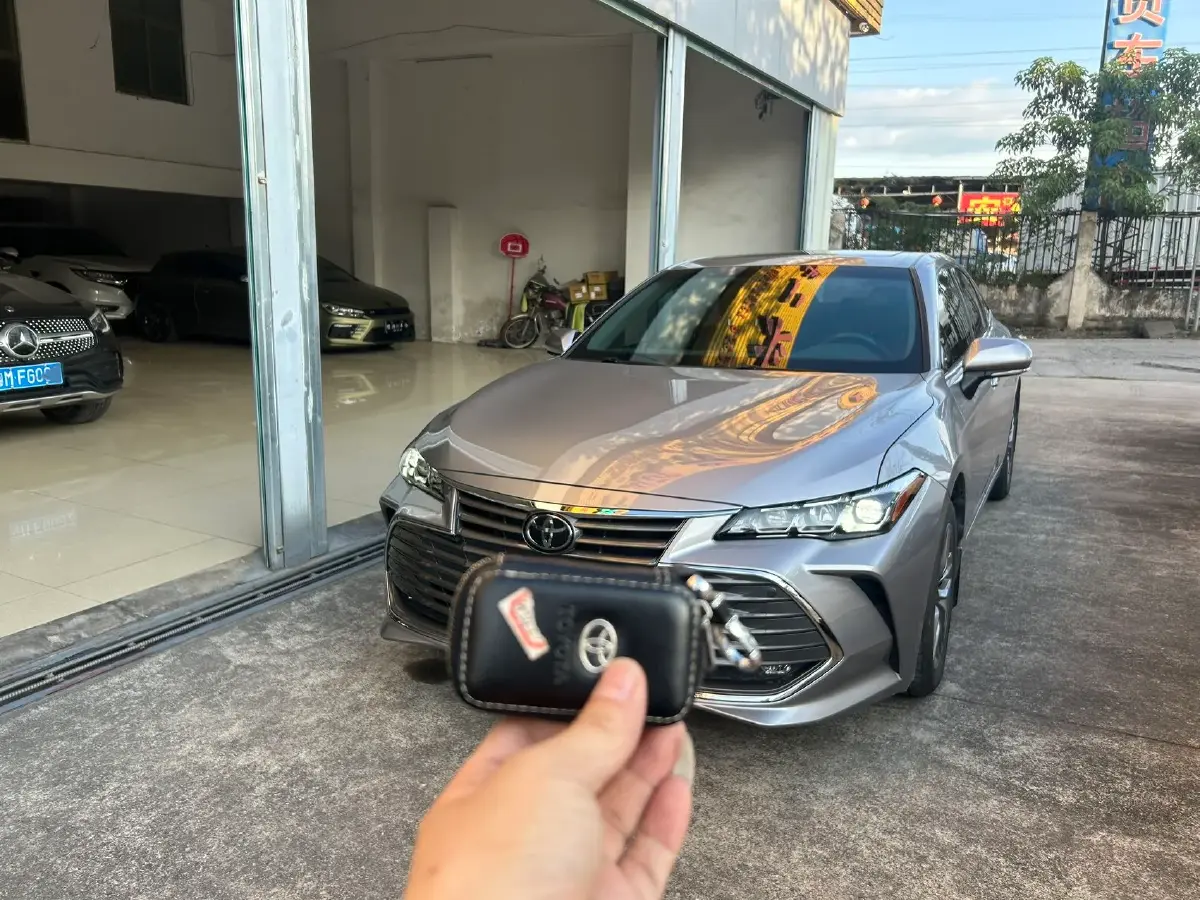 2019 Toyota Avalon 2.0L 178HP L4 CVT