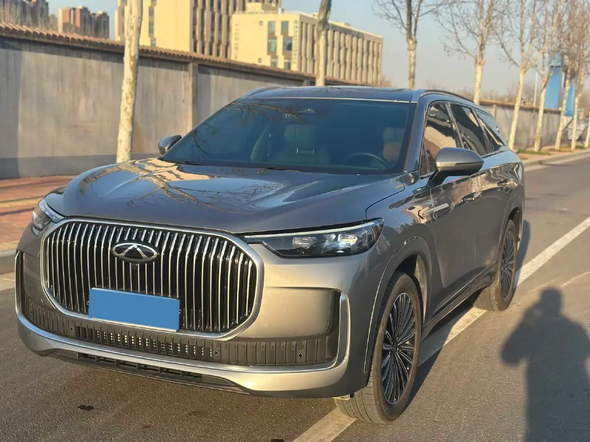 2025 Chery Tiggo 9 2.0T 261HP L4 8AT