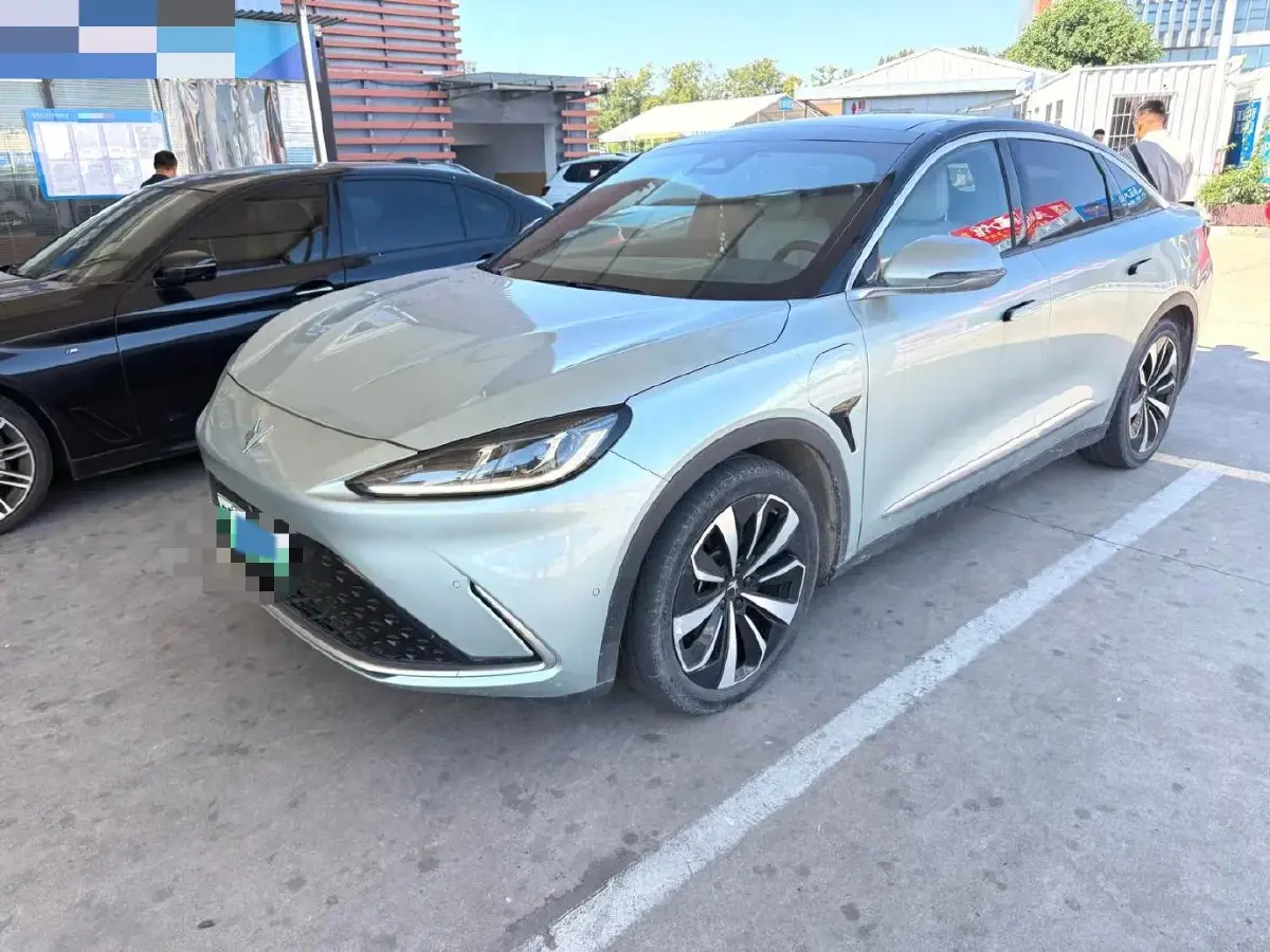 2021 ARCFOX αS BEV 93.6KWH