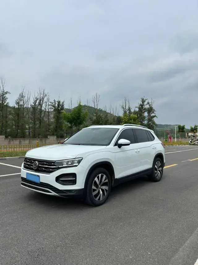 2019 Volkswagen Tayron 2.0T 186HP L4 7DCT