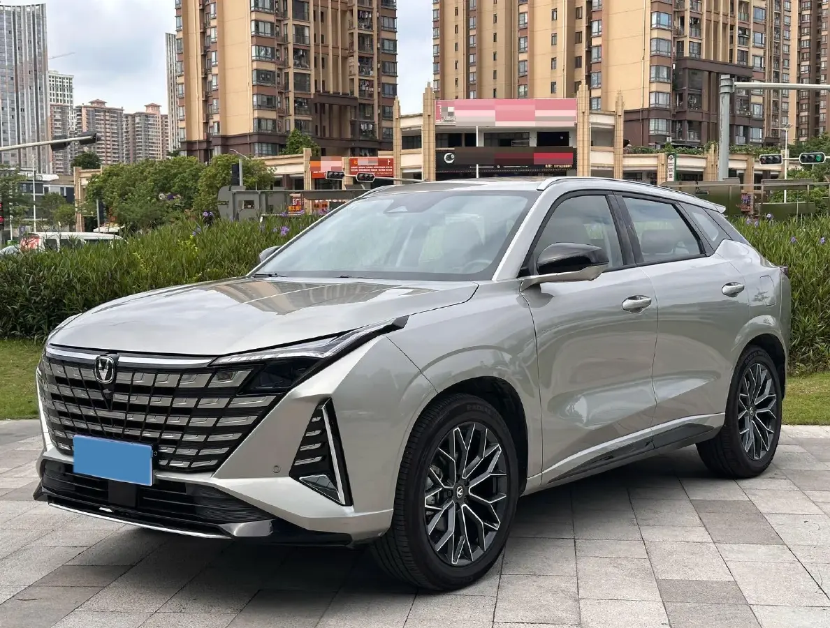 2025 ChangAn UNI-Z 1.5T 188HP L4 7DCT