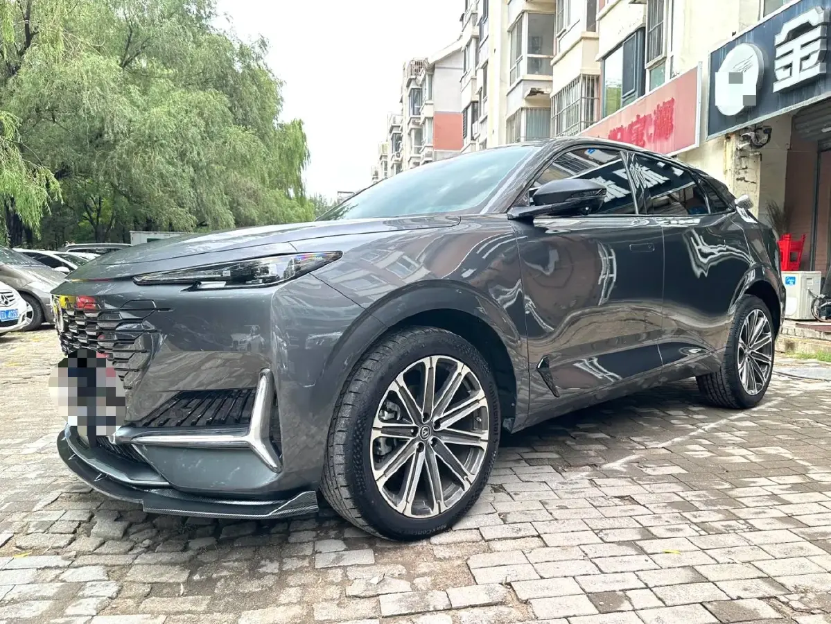 2023 ChangAn UNI-K 2.0T 233HP L4 8AT