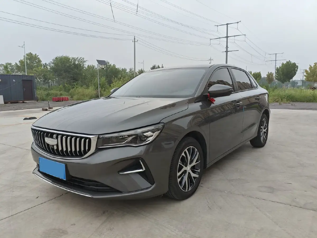 2025 Geely Emgrand 1.5L 127HP L4 CVT