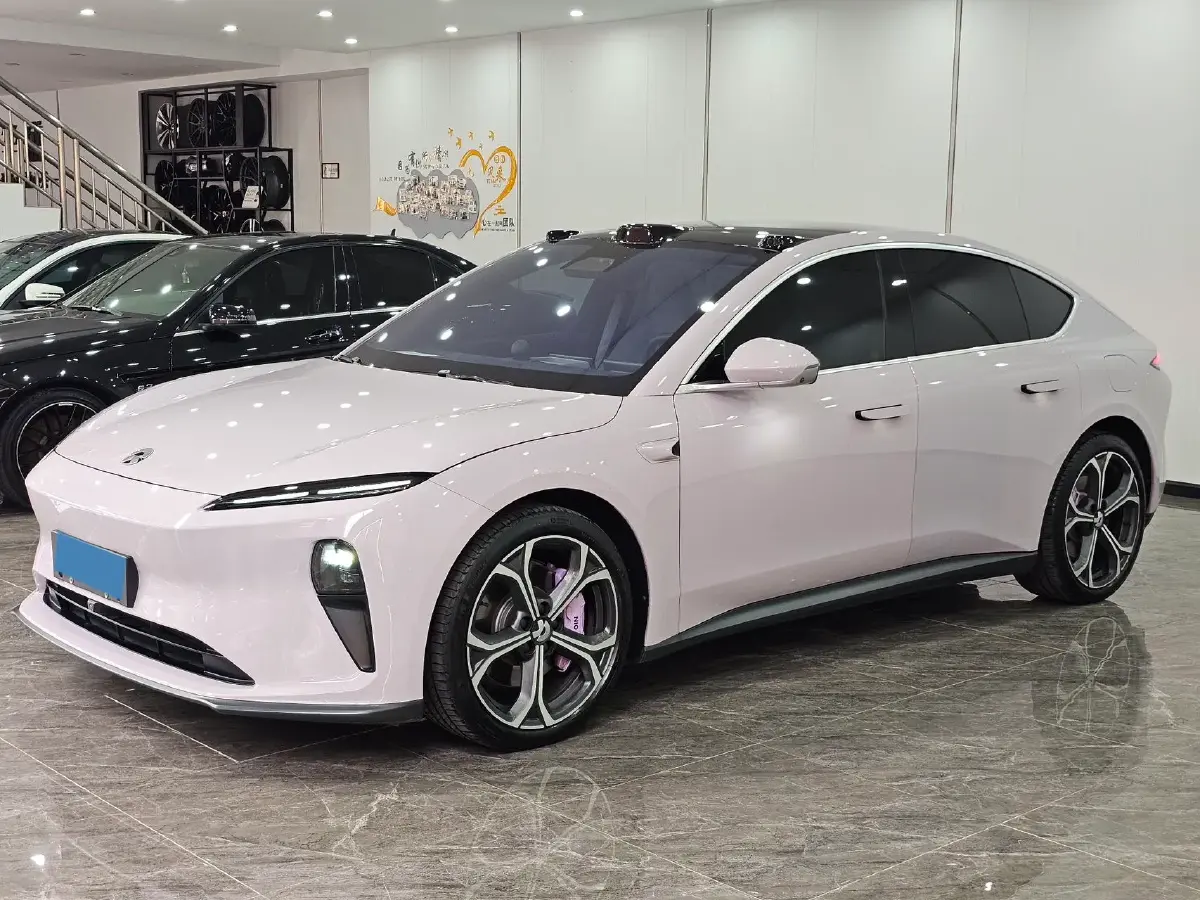 2024 NIO ET5 BEV 75KWH