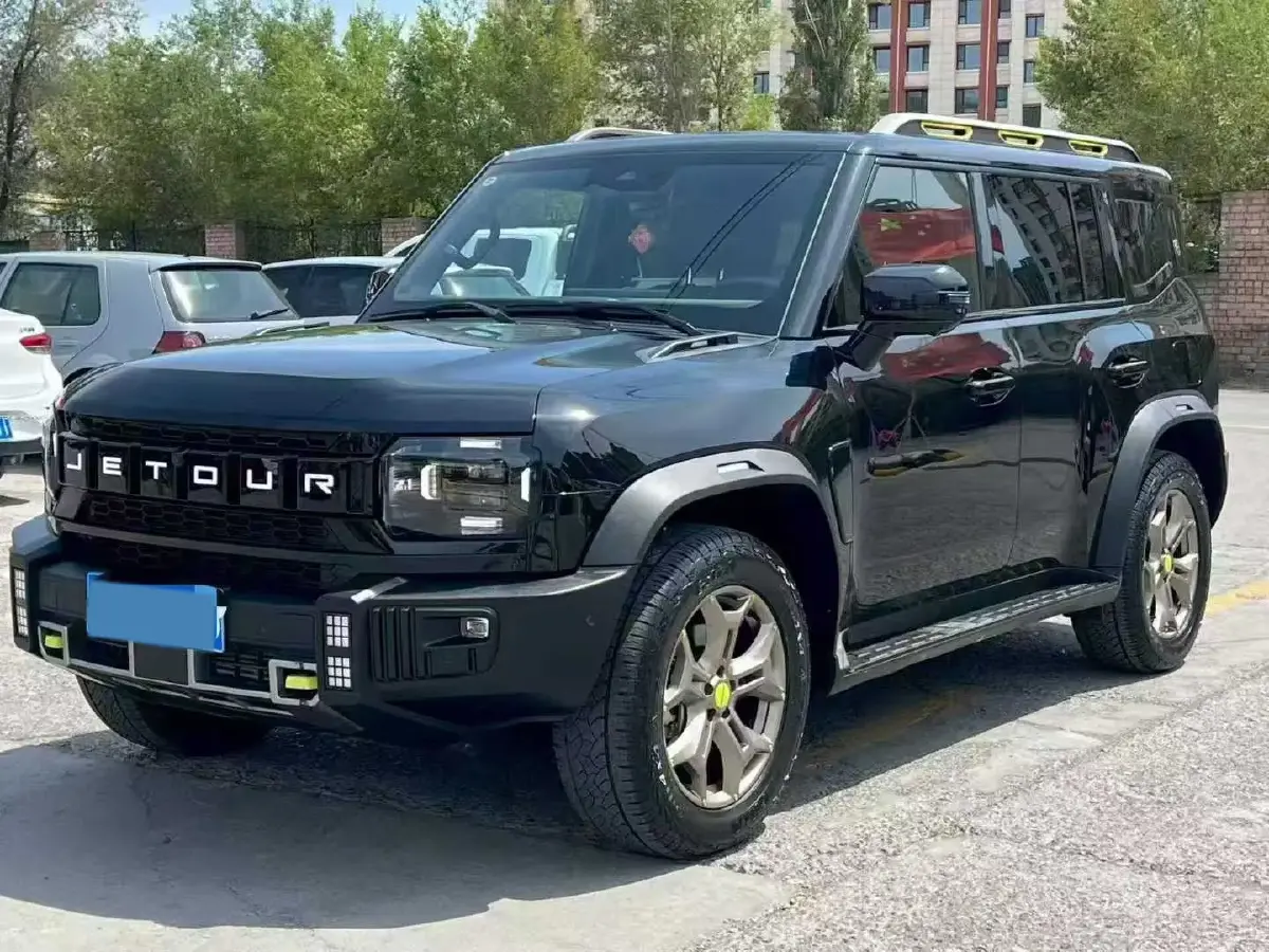 2023 Jetour Traveller 2.0T 254HP L4 8AT