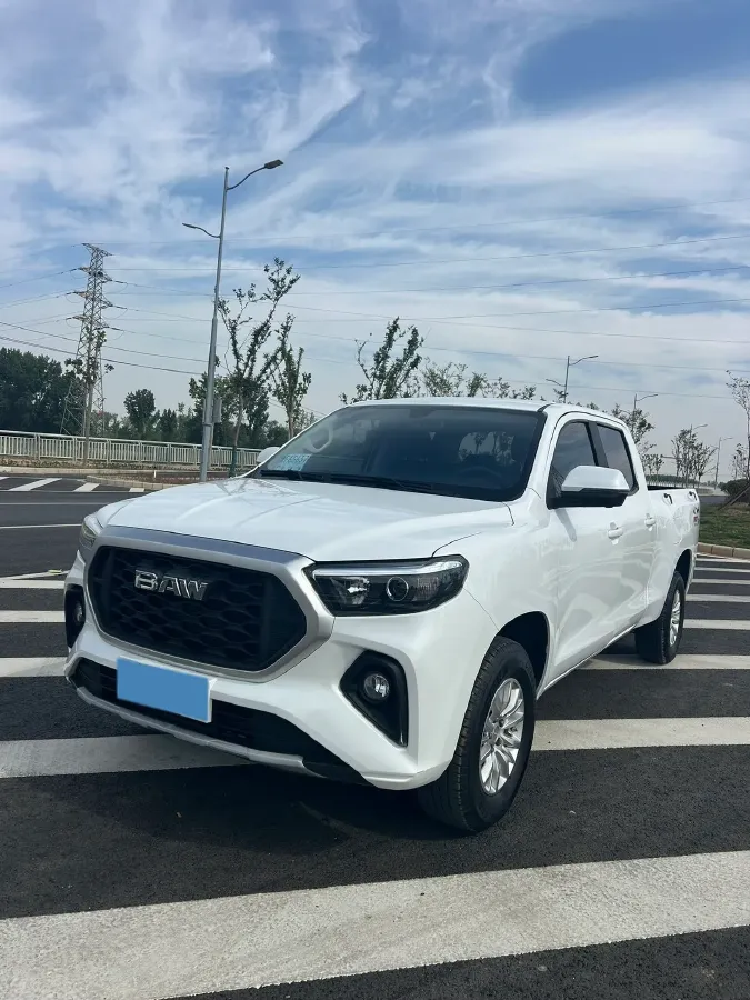 2023 BAW Calorie 2.0L 144HP L4 5MT,autocango,china used car exporter,china ev exporter,chinese used car exporter,chinese used ev exporter