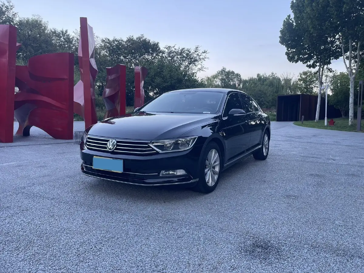 2017 Volkswagen Magotan 1.8T 180HP L4 7DCT