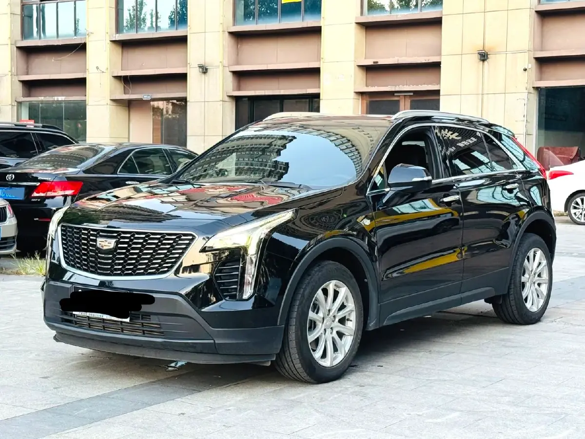 2022 Cadillac XT4 2.0T 237HP L4 9AT