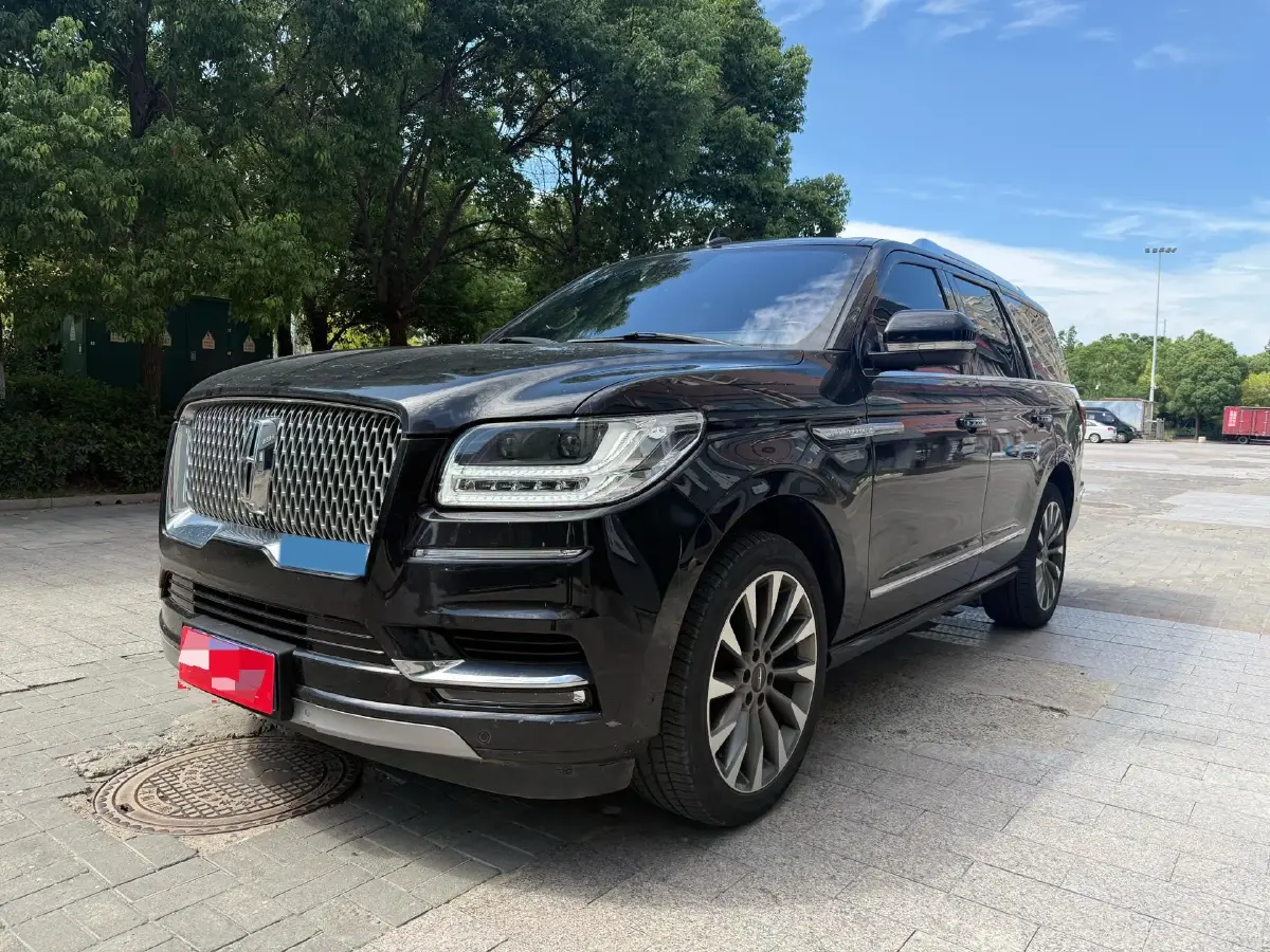 2019 Lincoln Navigator 3.5T 388HP V6 10AT