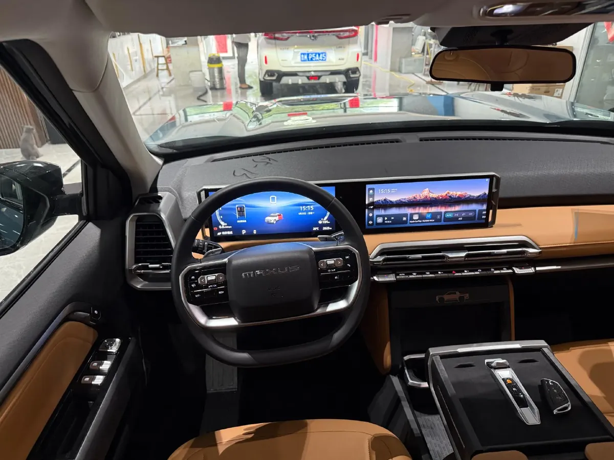 2025 MAXUS InterstellarX 2.5T 224HP L4 8AT,autocango,china used car exporter,china ev exporter,chinese used car exporter,chinese used ev exporter