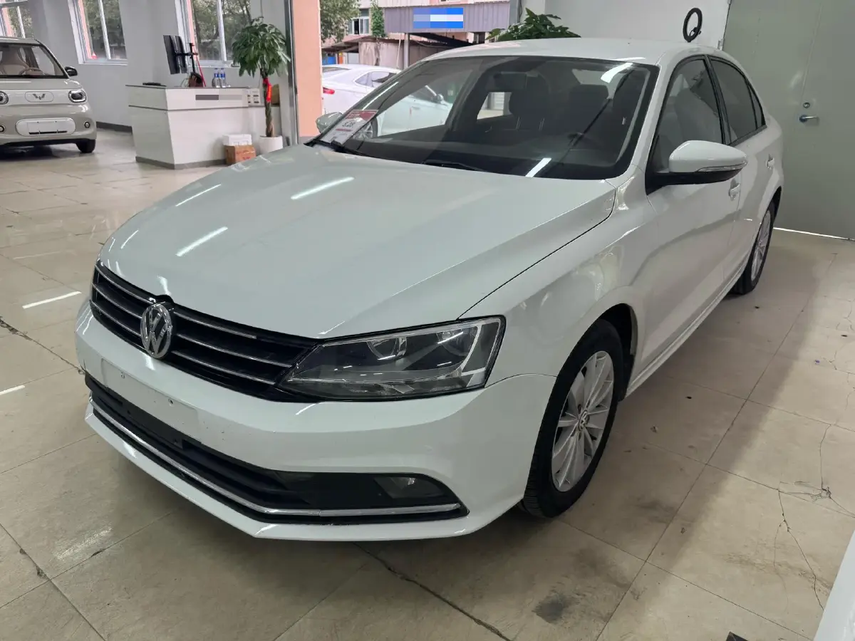 2018 Volkswagen Sagitar 1.6L 110HP L4 6AT