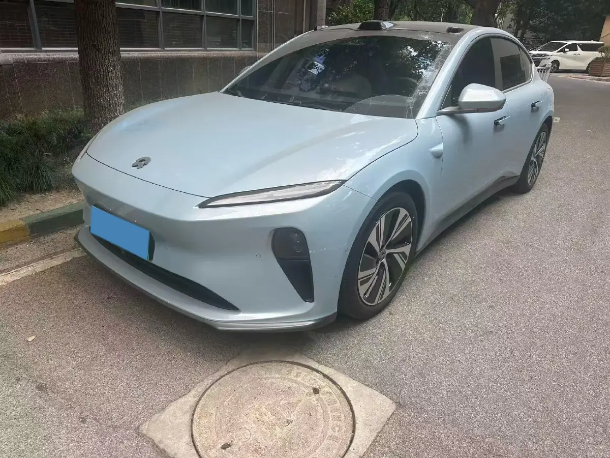 2022 NIO ET5 BEV 100KWH