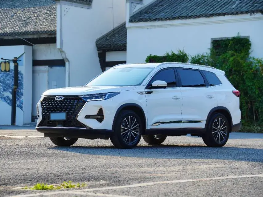 2022 Chery Tiggo 8 PRO 1.6T 197HP L4 7DCT