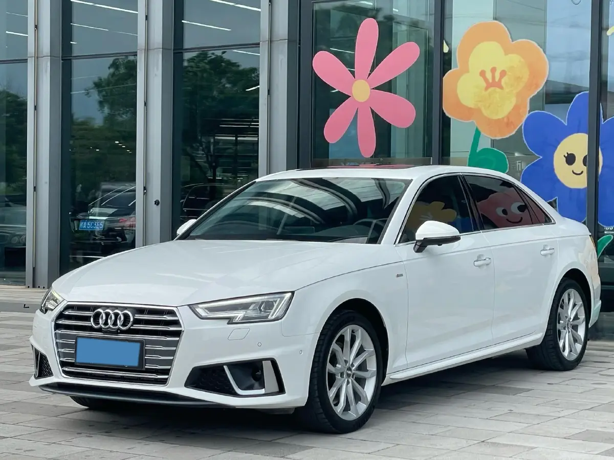 2019 Audi A4L 2.0T 190HP L4 7DCT