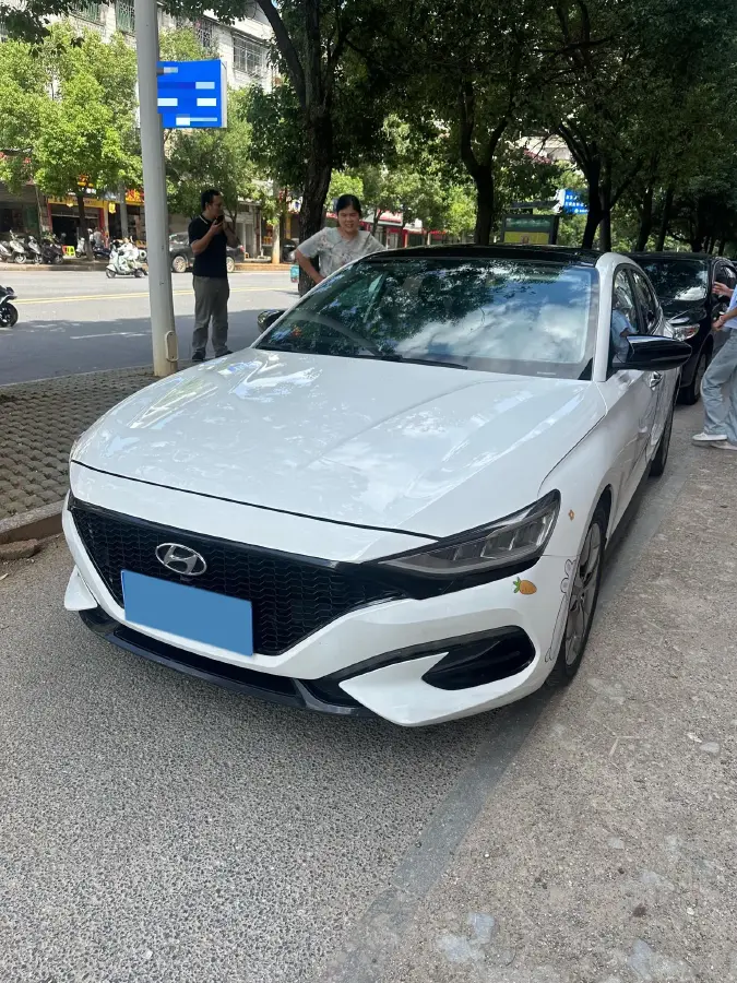 2019 Hyundai La Festa 1.6T 190HP L4 7DCT