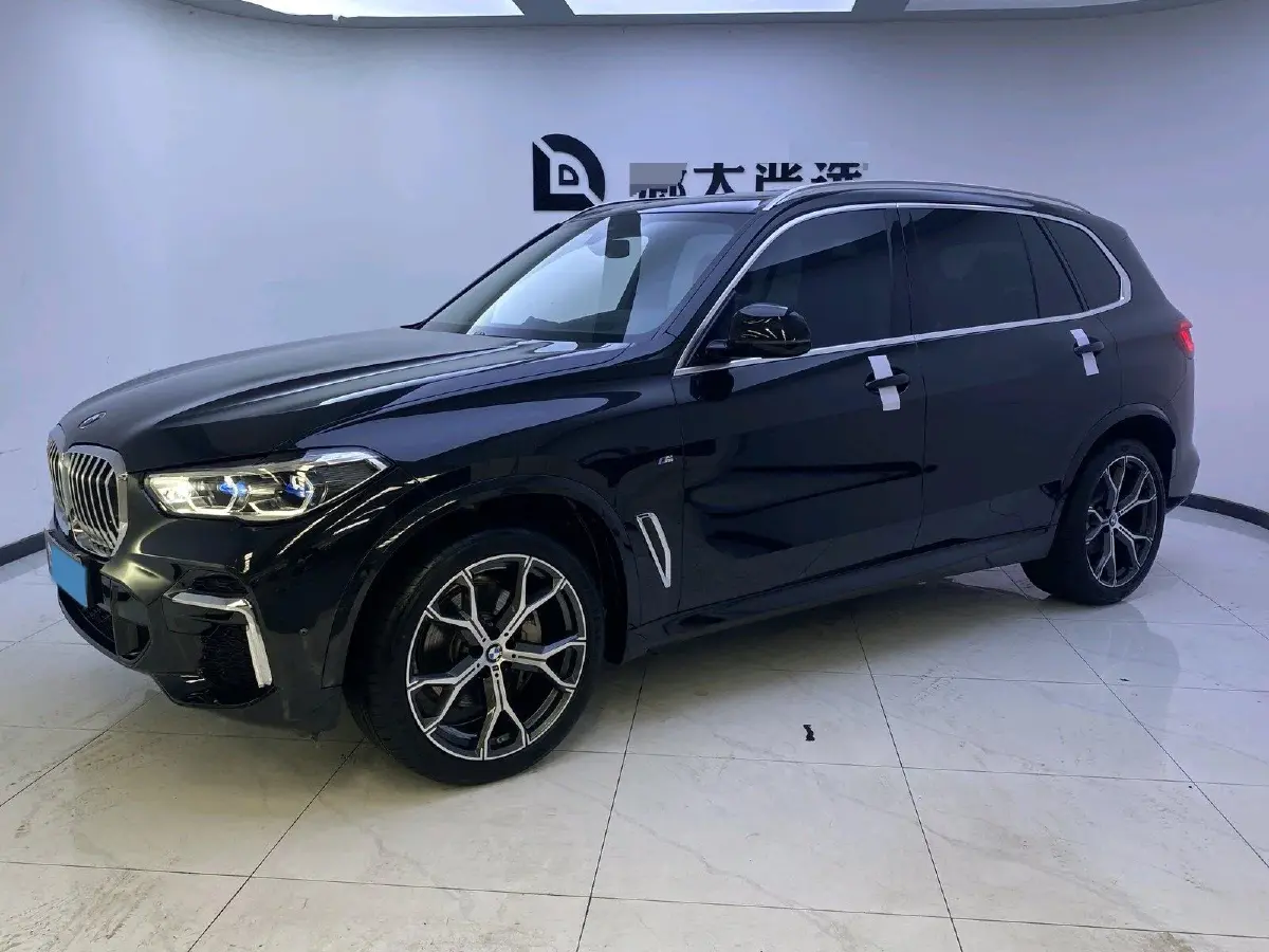 2022 BMW X5 3.0T 333HP L6 8AT