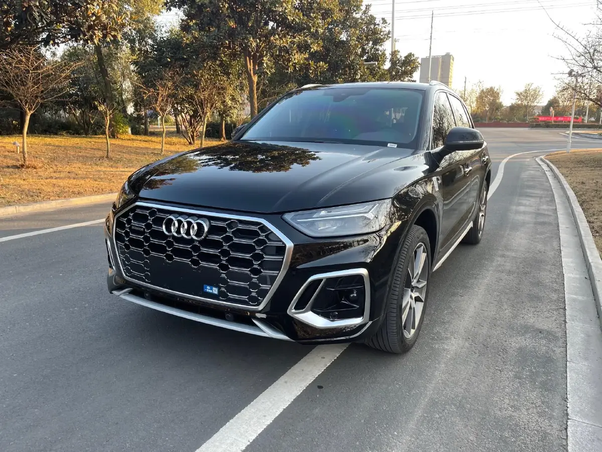 2024 Audi Q5L 2.0T 245HP L4 7DCT