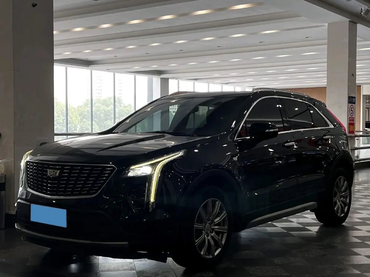 2021 Cadillac XT4 2.0T 237HP L4 9AT