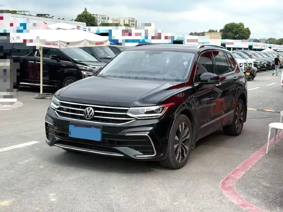 2024 Volkswagen Tiguan L 2.0T 186HP L4 7DCT