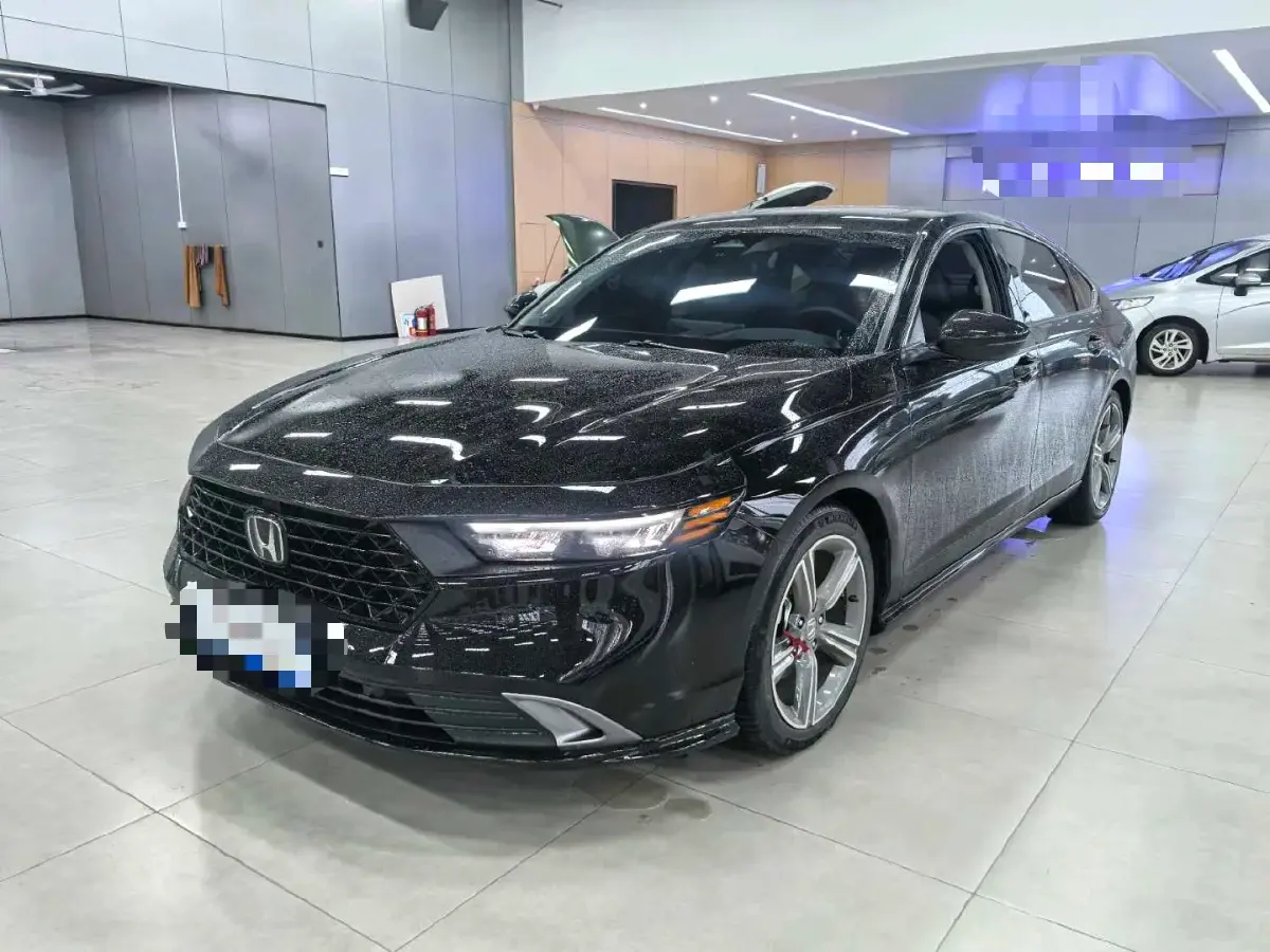 2023 Honda Accord 1.5T 192HP L4 CVT