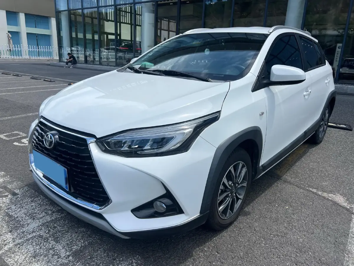 2022 Toyota Yaris L 1.5L 112HP L4 CVT