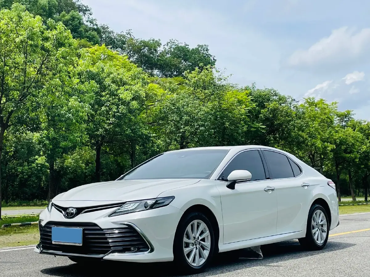 2021 Toyota Camry 2.0L 178HP L4 CVT