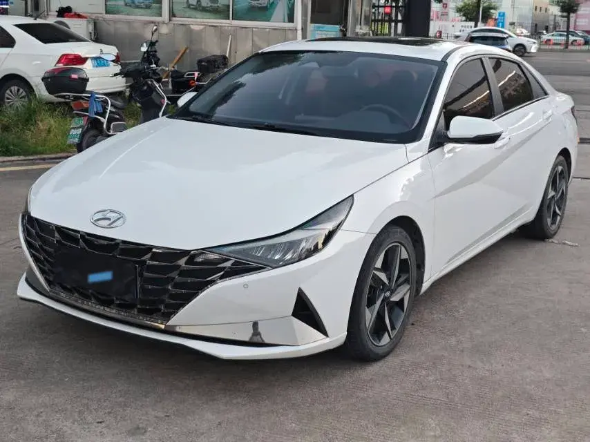 2022 Hyundai Elantra 1.4T 140HP L4 7DCT
