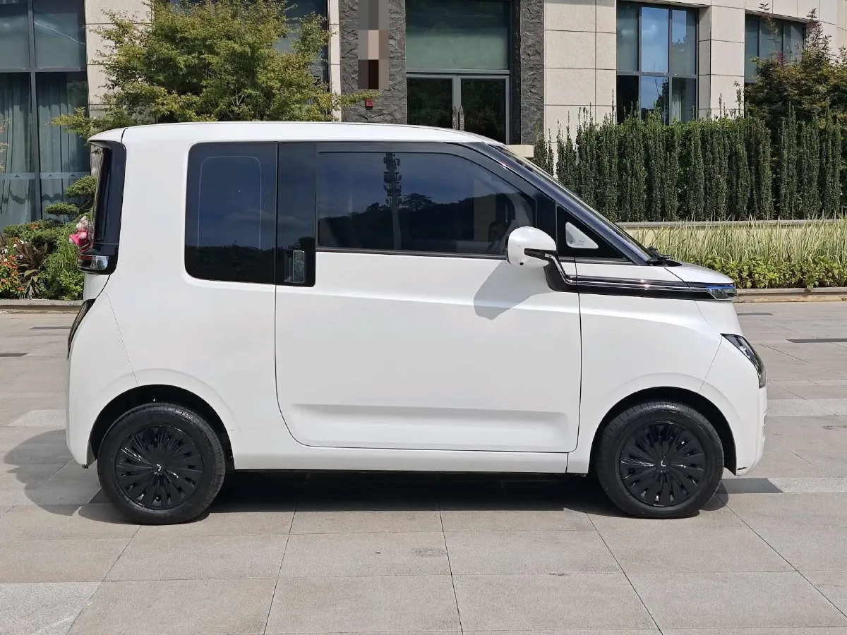 2023 WuLing Air ev BEV 28.4KWH,autocango,china used car exporter,china ev exporter,chinese used car exporter,chinese used ev exporter