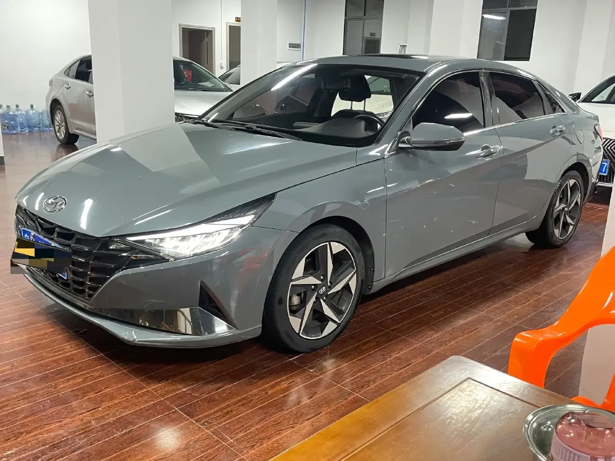 2021 Hyundai Elantra 1.5L 115HP L4 CVT