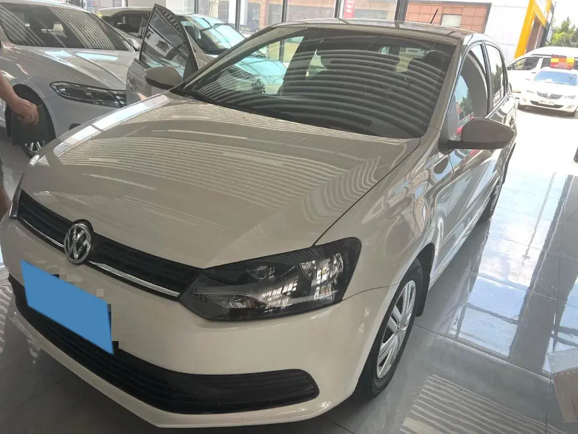 2018 Volkswagen Polo 1.5L 110HP L4 6AT