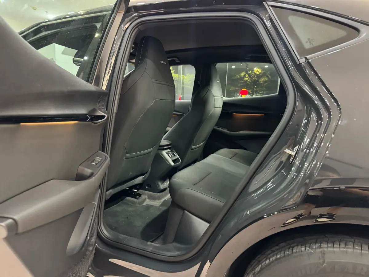 2025 Volkswagen ID.UNYX 06 BEV,autocango,china used car exporter,china ev exporter,chinese used car exporter,chinese used ev exporter