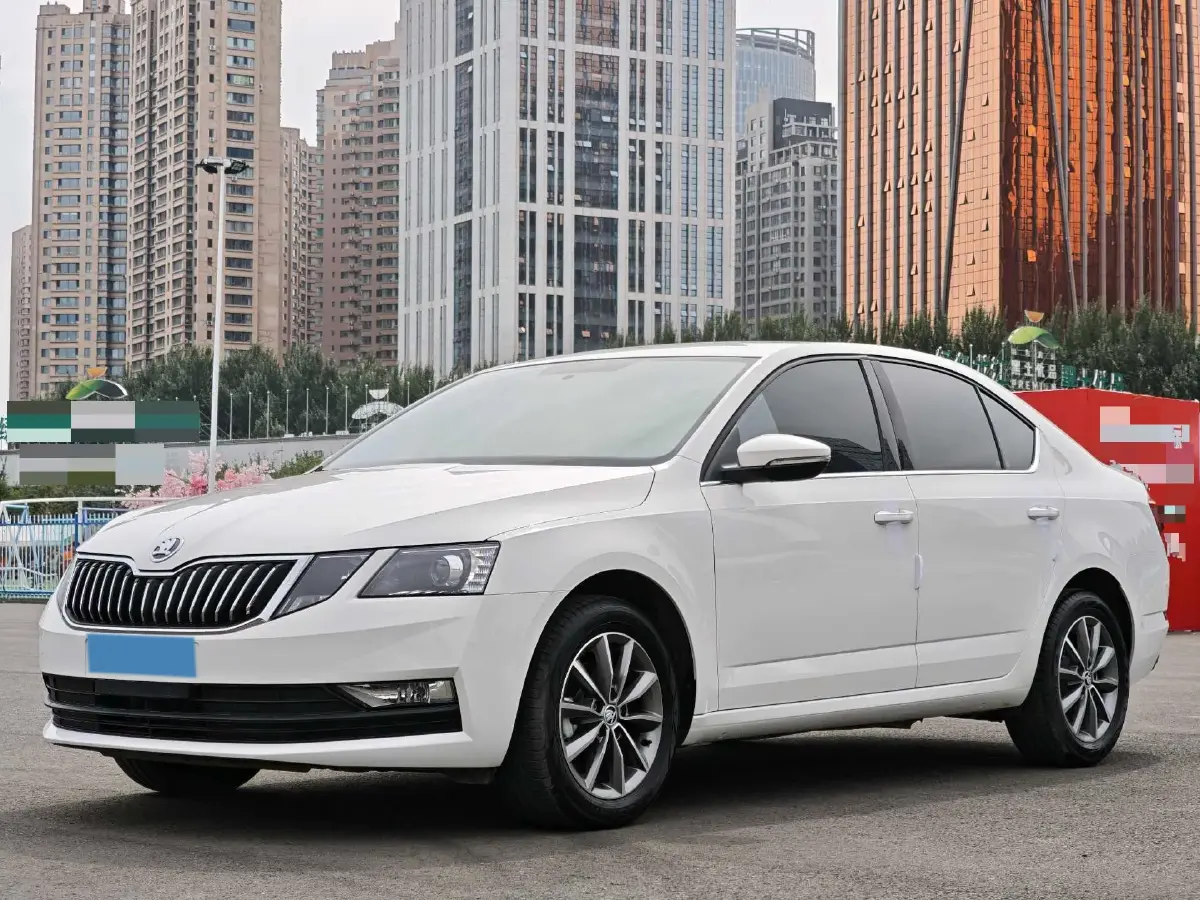 2022 Skoda Octavia 1.5L 113HP L4 6AT