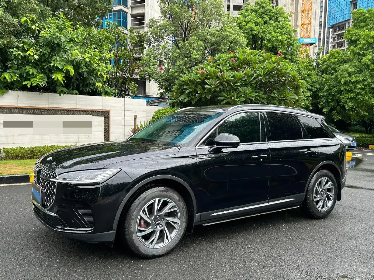 2023 Lincoln Corsair 2.0T 261HP L4 8AT