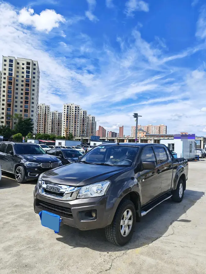 2018 Isuzu Jim 2.8T 116HP L4 5MT