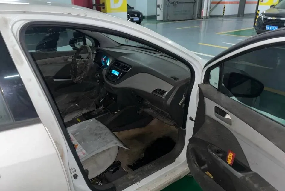 2018 Chevrolet Lova RV 1.5L 113HP L4 4AT,autocango,china used car exporter,china ev exporter,chinese used car exporter,chinese used ev exporter