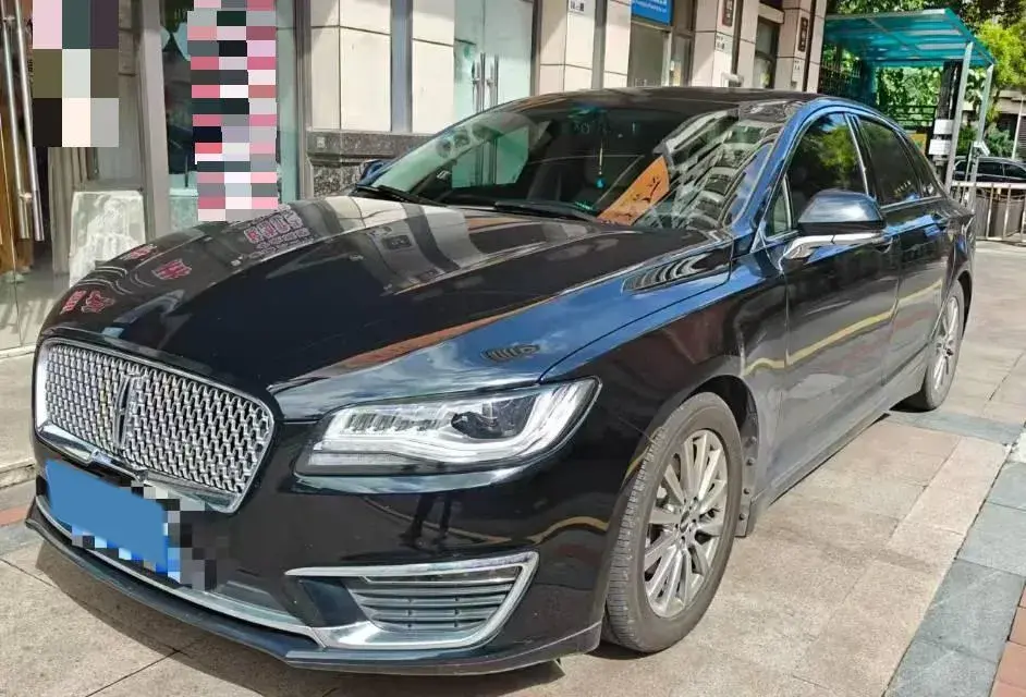 2018 Lincoln MKZ 2.0T 203HP L4 6AT