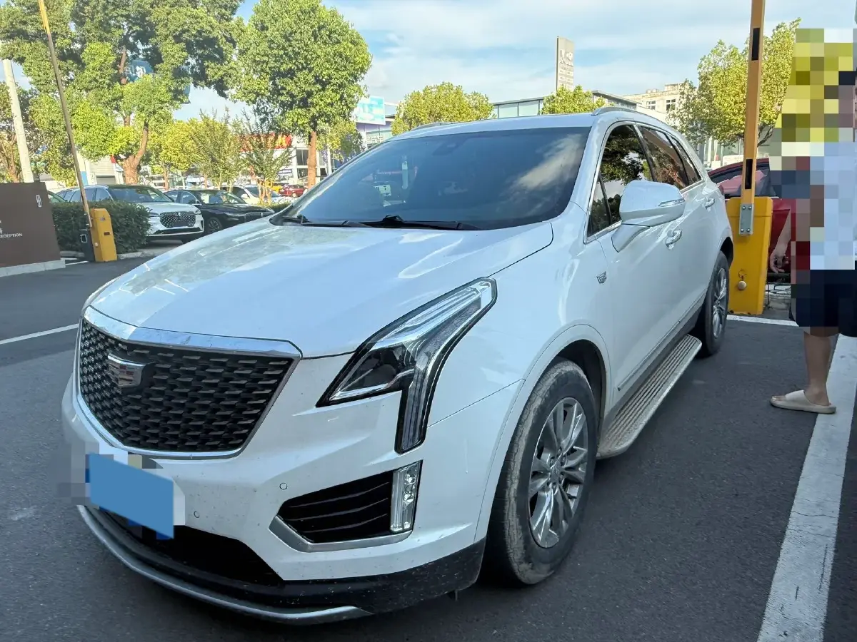2021 Cadillac XT5 2.0T 237HP L4 9AT