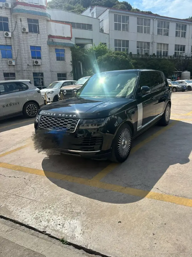 2021 Land Rover Range Rover 3.0T 400HP L6 8AT