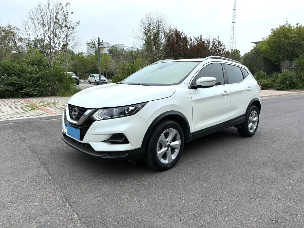 2023 Nissan Qashqai 2.0L 151HP L4 CVT