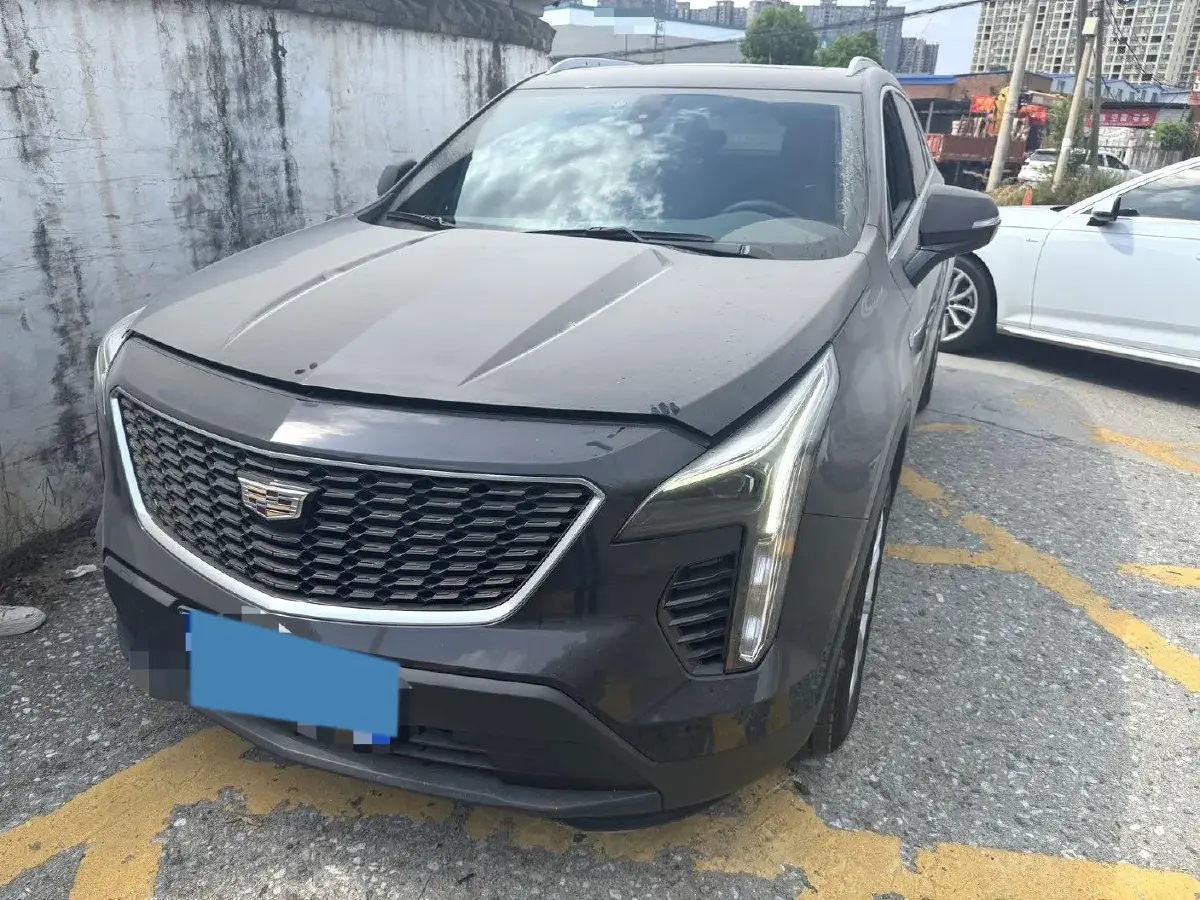 2022 Cadillac XT4 2.0T 237HP L4 9AT