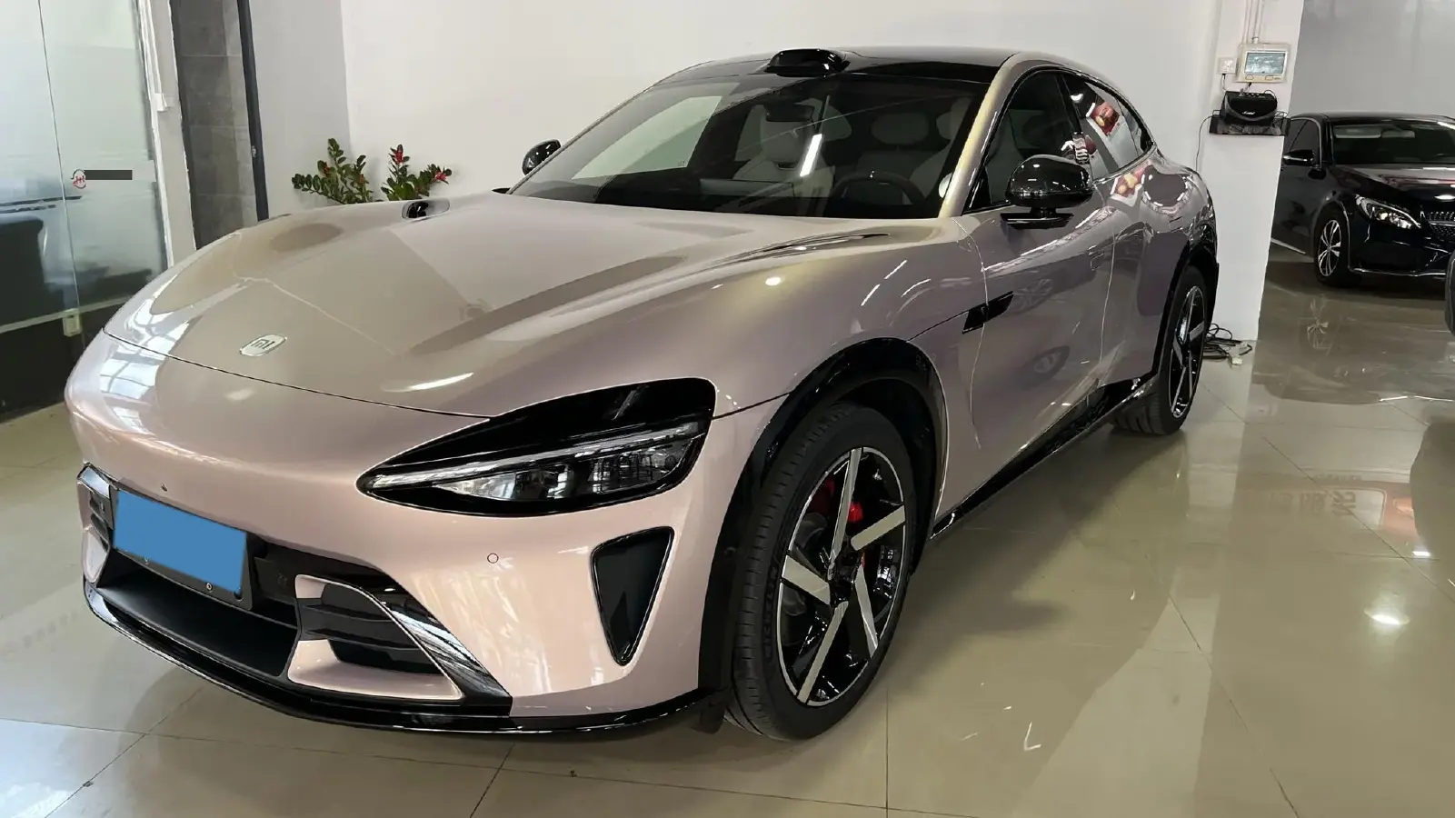 2025 MI YU7 BEV 101.7KWH