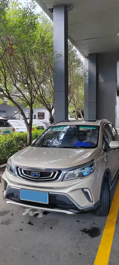 2017 Geely Vision X3 1.5L 102HP L4 4AT,autocango,china used car exporter,china ev exporter,chinese used car exporter,chinese used ev exporter