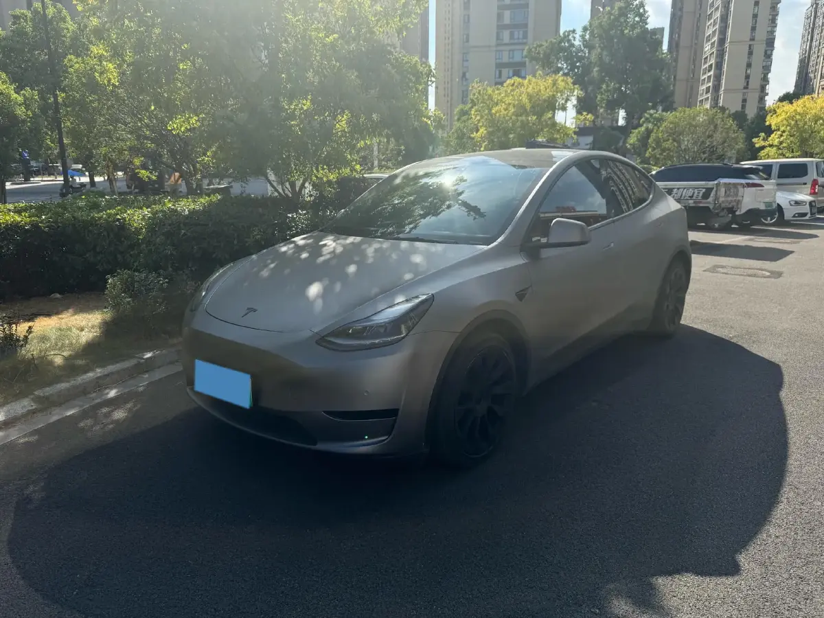 2022 Tesla Model Y BEV 60KWH